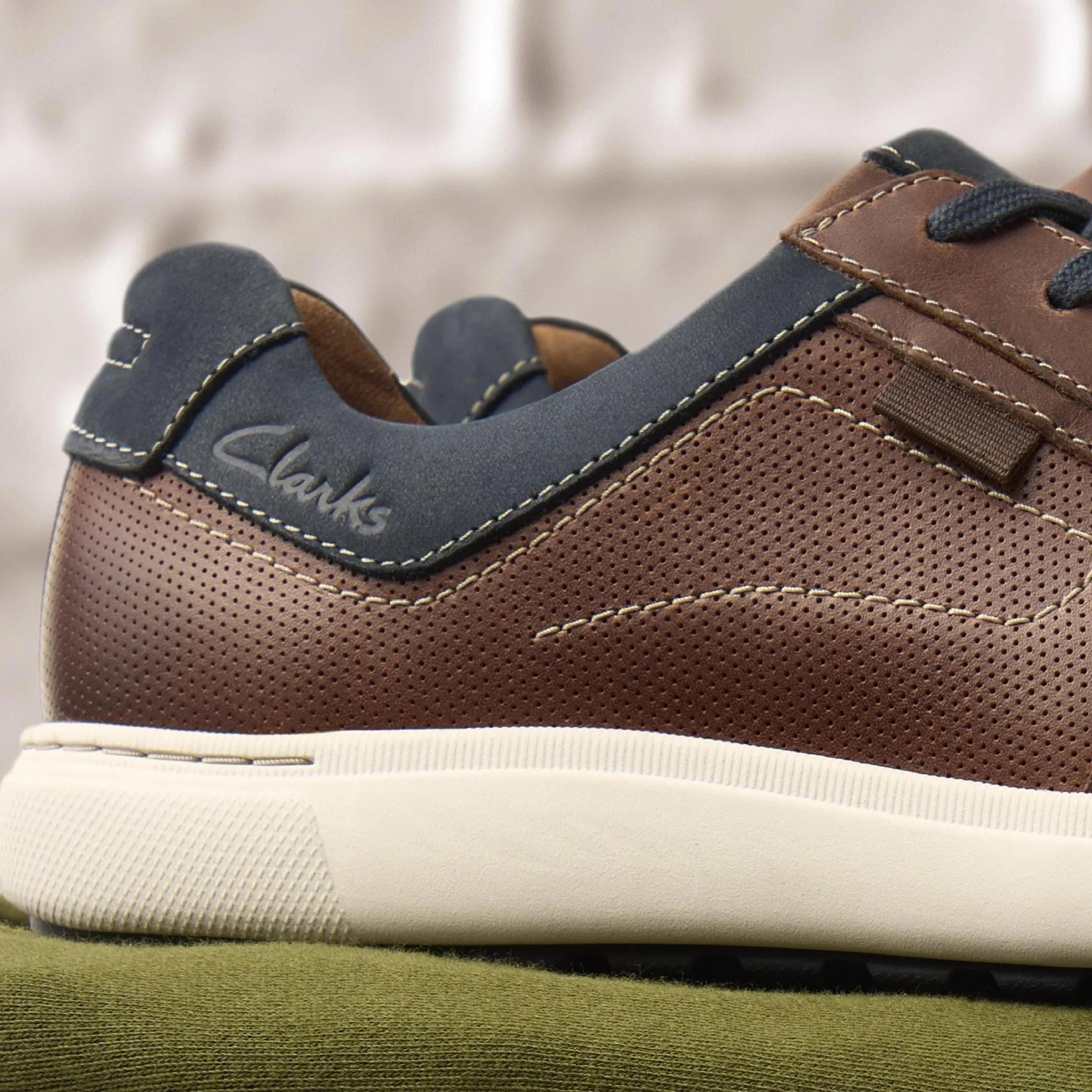 Clarks Men's Mapstone Lace- Mahogany Leather
