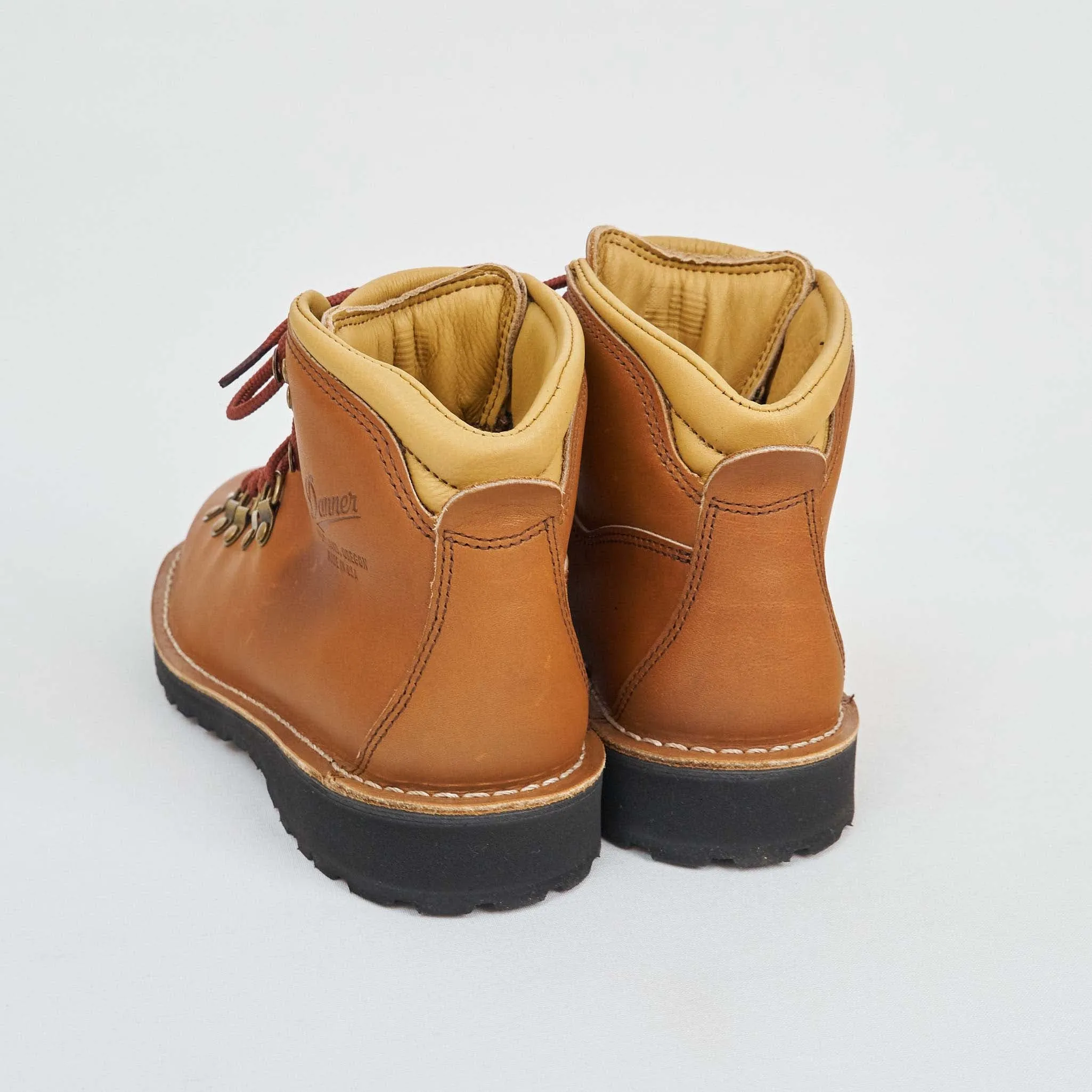 Danner Boots Mountain Pass