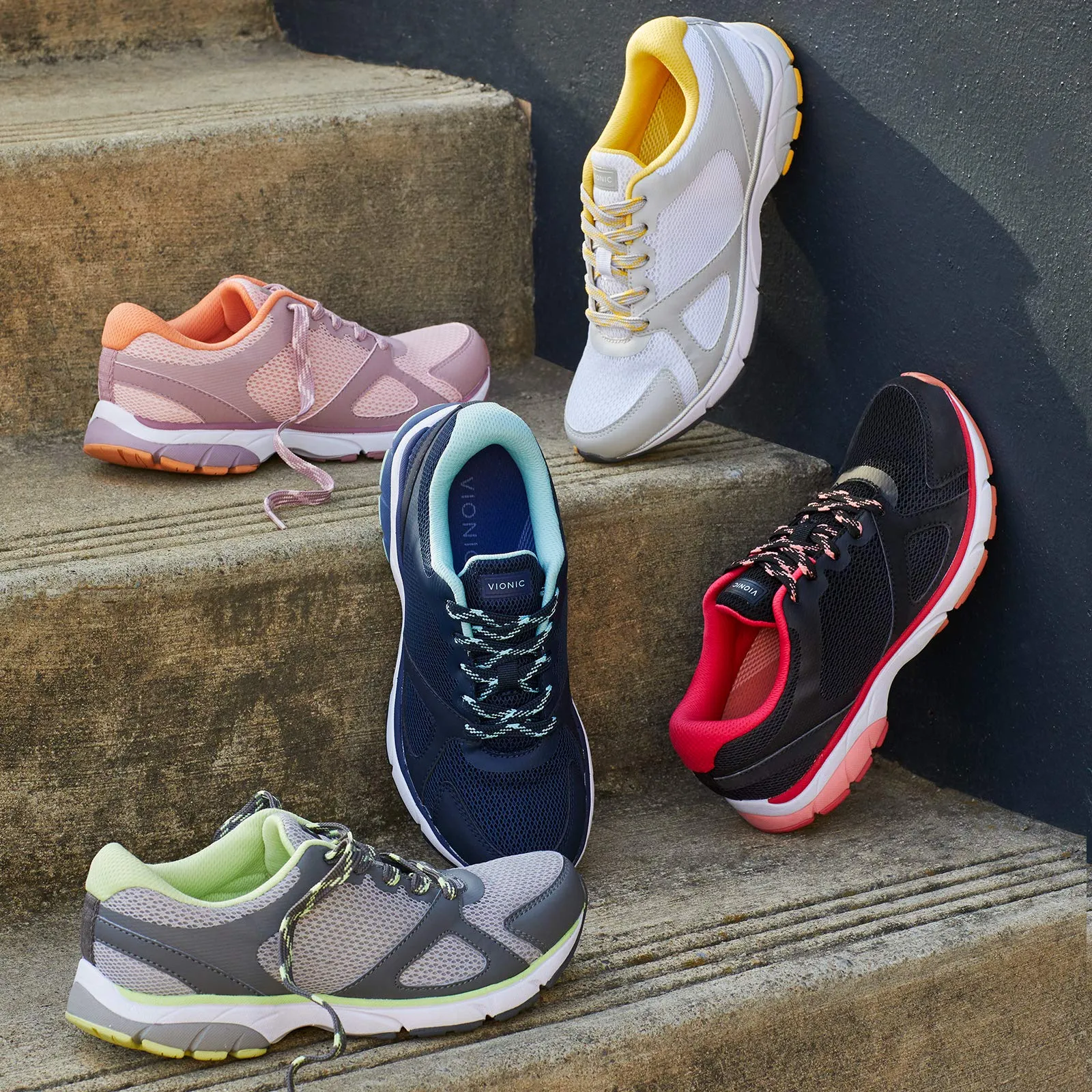 Tokyo Sneakers - Women